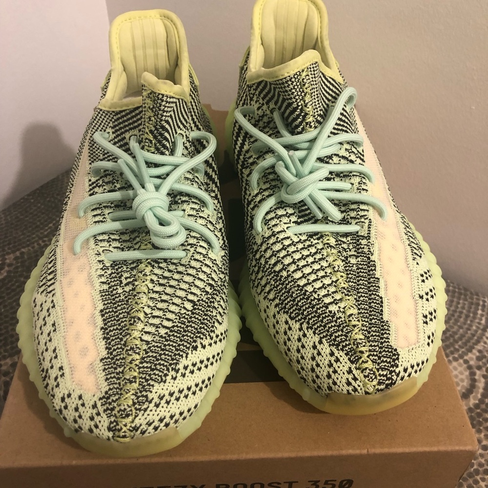 Yeezy 350 Boost Yeezreel (non-reflective)